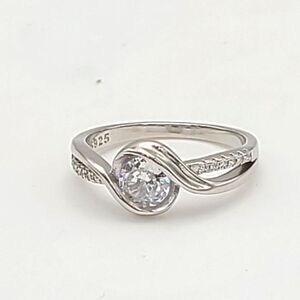 Sterling Silver Cubic Zirconia ring